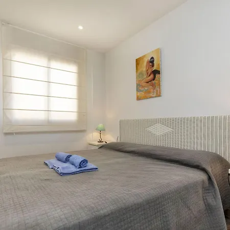 Greco By Interhome Lejlighed